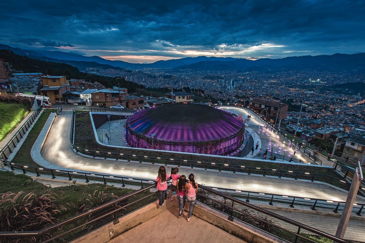 ACI Medellín y CIDEU colaboran para fortalecer la capacidad de gestionar recursos en gobiernos locales